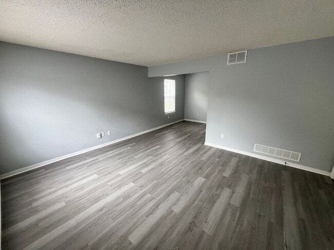 Photo - Parkville Living! Updated 2 Bed, 1 Bath with 1-Car Garage