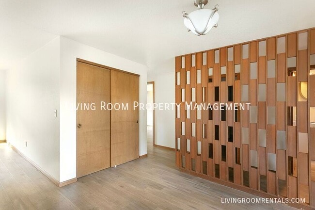 Photo - 9811 SW 49th Ave