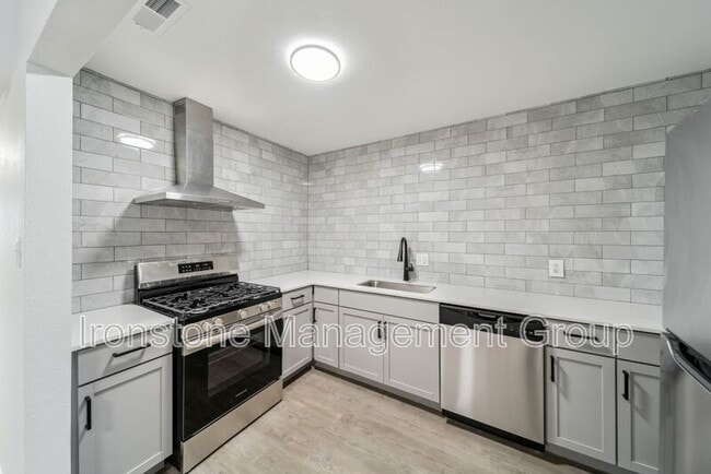 Photo - 4513 E 31st St Unidad #32 Rental