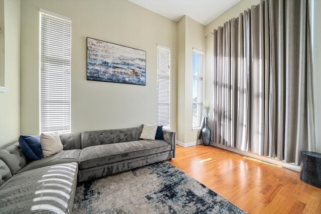 Photo - 7943 W 92nd St