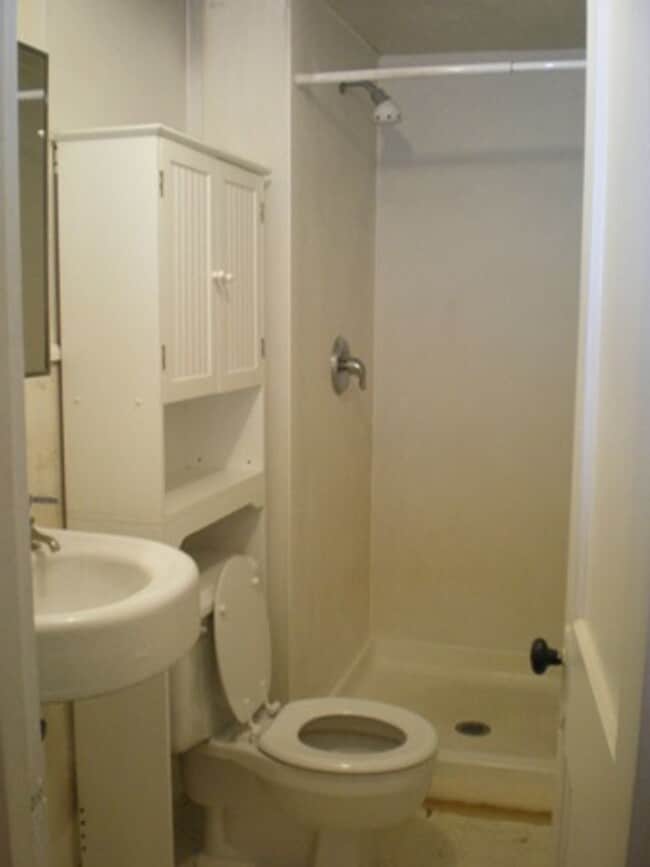 Photo - 445-447 NE Campus Street Unidad 445