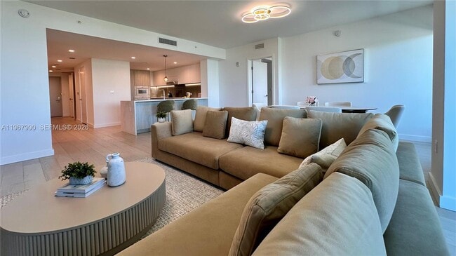 Photo - 9201 E Bay Harbor Dr Unit 504