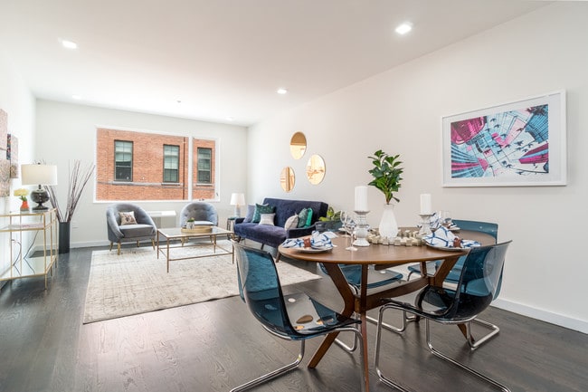 Photo - 6122 HUDSON Ave