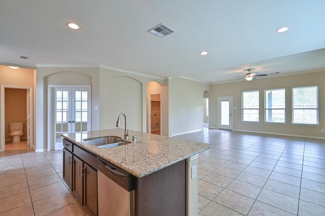2439 Brown Maple Dr