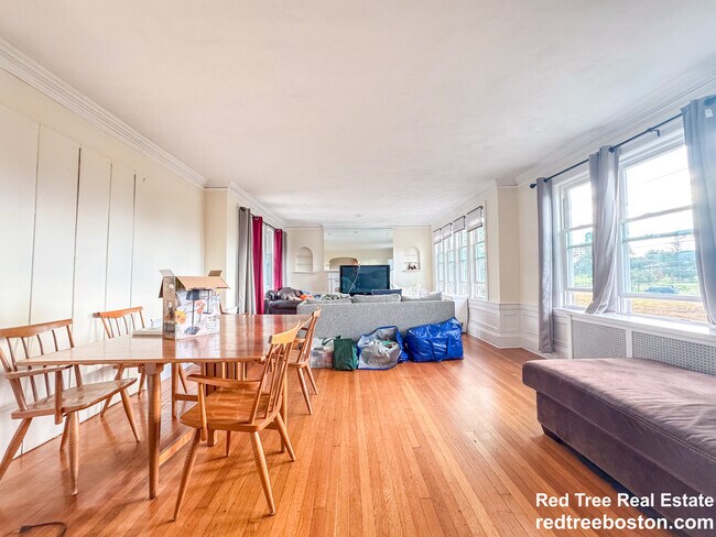 Building Photo - 28 Manet Rd Rental