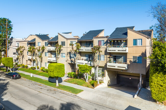 Building Photo - Bluffside Garden Apartments