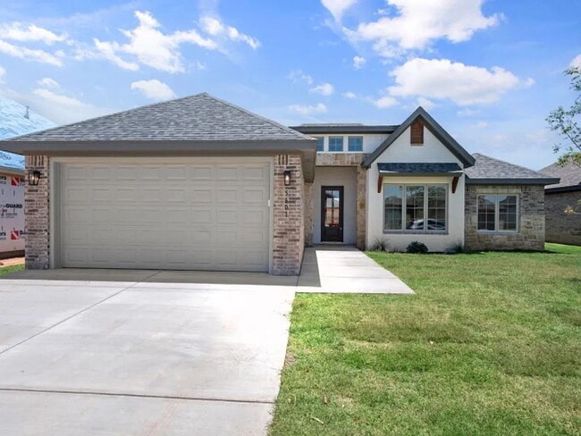 Building Photo - Bright, Open 4-bedroom, 2-bathroom Home!!