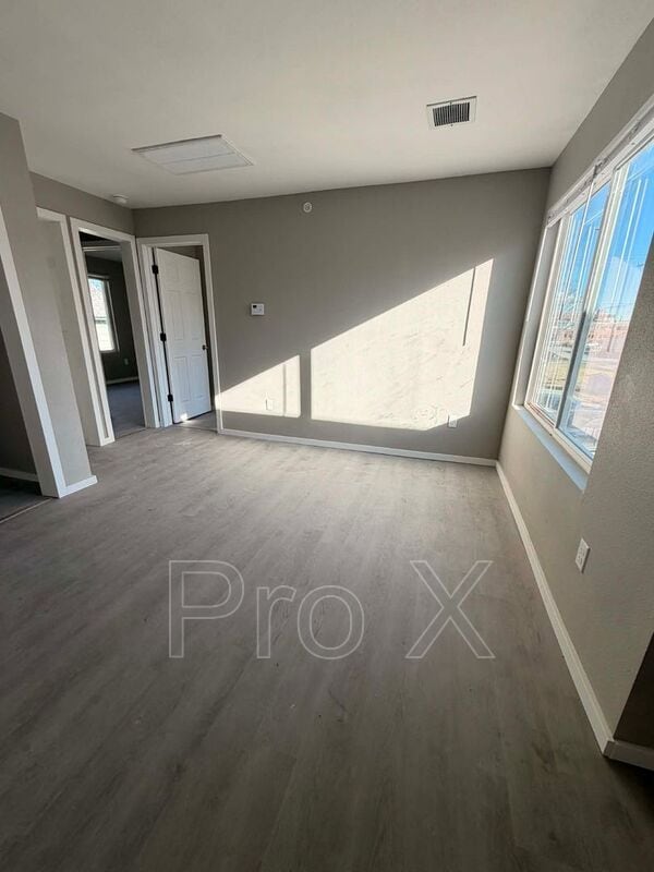 Photo - 117-121 S Byers Apartments Unidad 117 S Byers 202