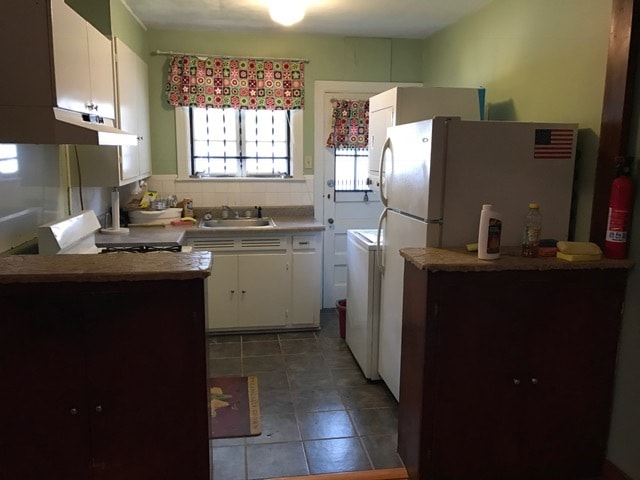 Building Photo - 2289 Monroe Ave Unit 2289