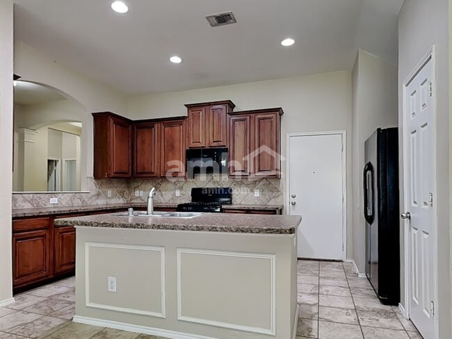 Photo - 803 Fireberry Dr