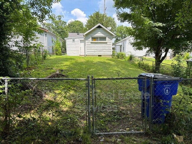 Photo - 1211 Franklin St