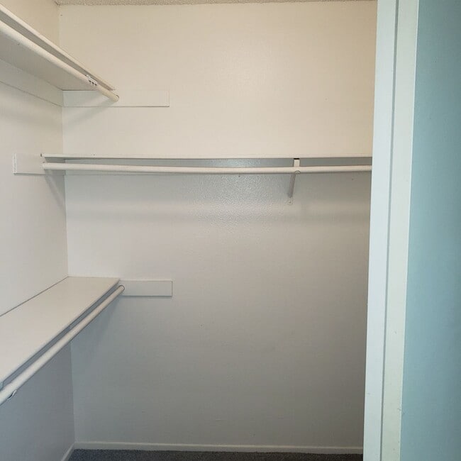 Photo - (((AVAILABLE))) REDLANDS 3bed 2 bath Must See!