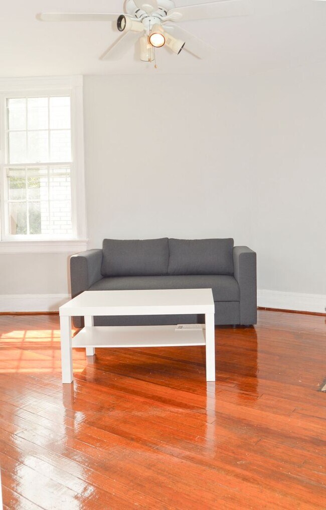 Photo - Whitlock Unit Whitlock-2