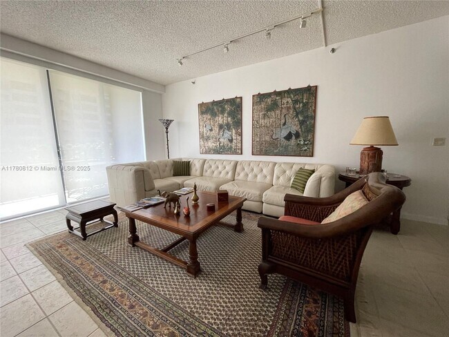 Photo - 251 Crandon Blvd Unit 338
