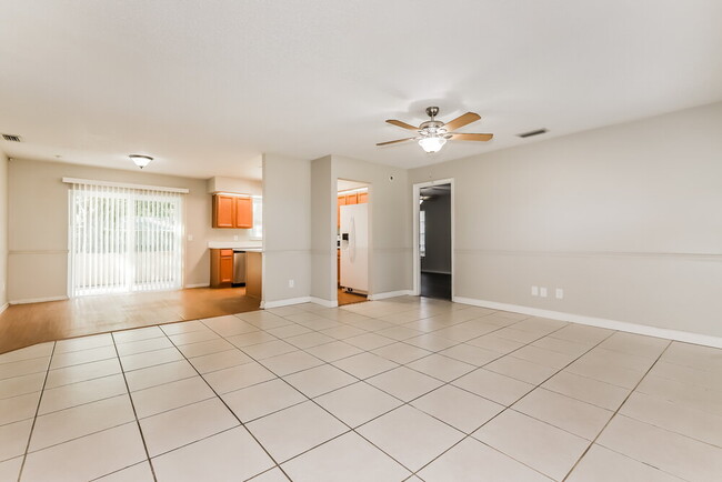 2926 W Campbell Rd