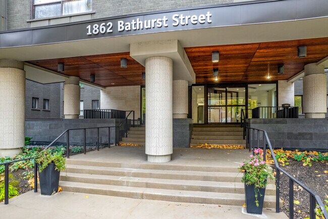 Entrance - Ava Manor