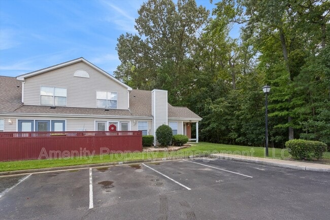 Photo - 914 Pine Mill Ct