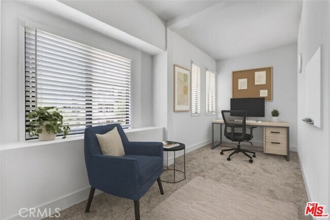 Photo - 2627 San Marino St