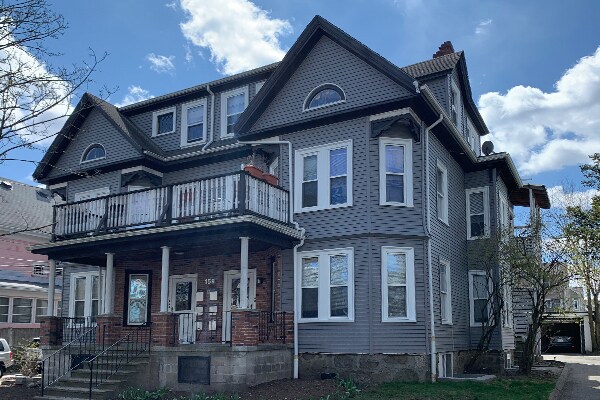 Building Photo - 159 Brown St Unit #1
