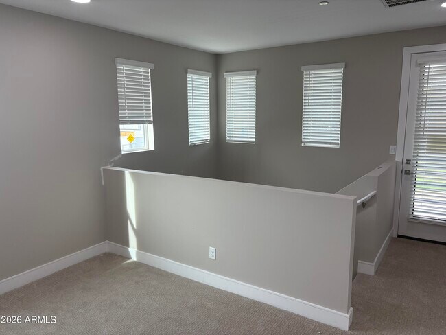 Photo - 1015 E Pasadena Ave