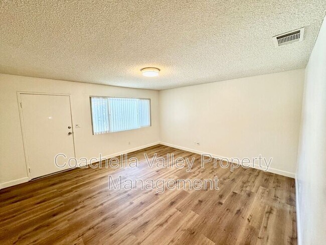 Photo - 73361 Catalina Way