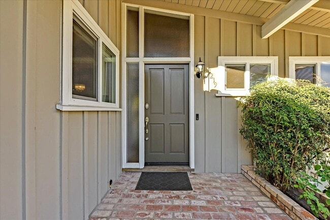 Photo - MID-CENTURY MODERN ON WILLOW GLEN BORDER -  SPACIOUS LOT