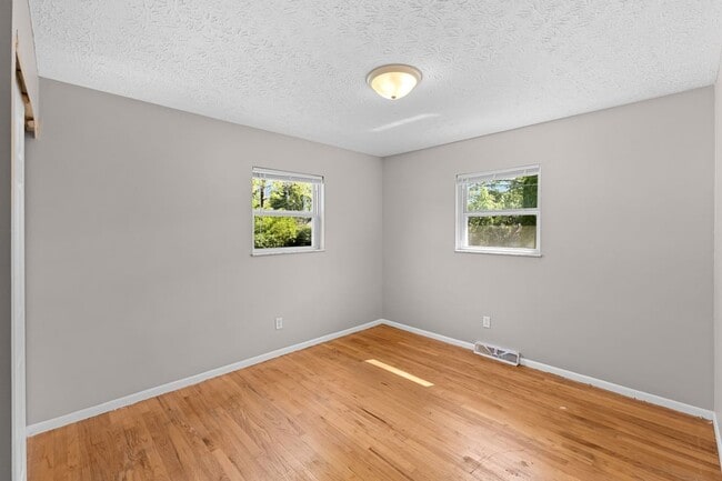 Photo - 6406 Dalewood Rd