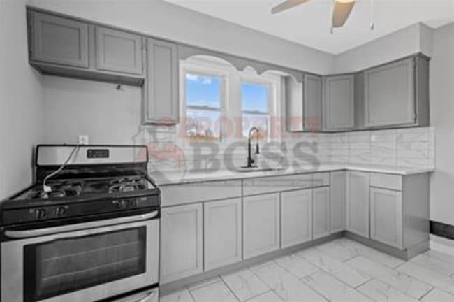 Photo - 2208 Taney Pl