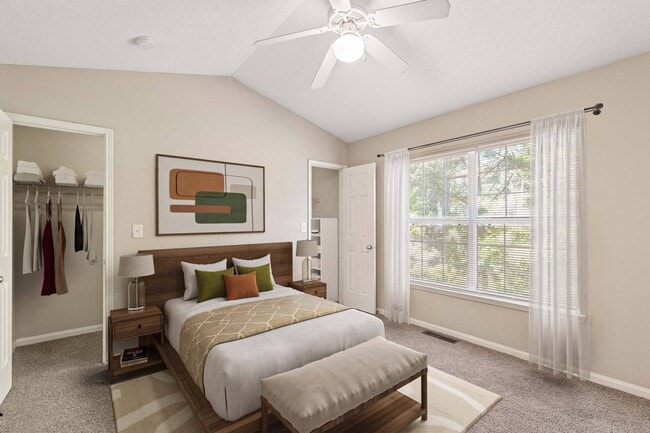 Photo - Alexander Crossing Apartments & Townhomes