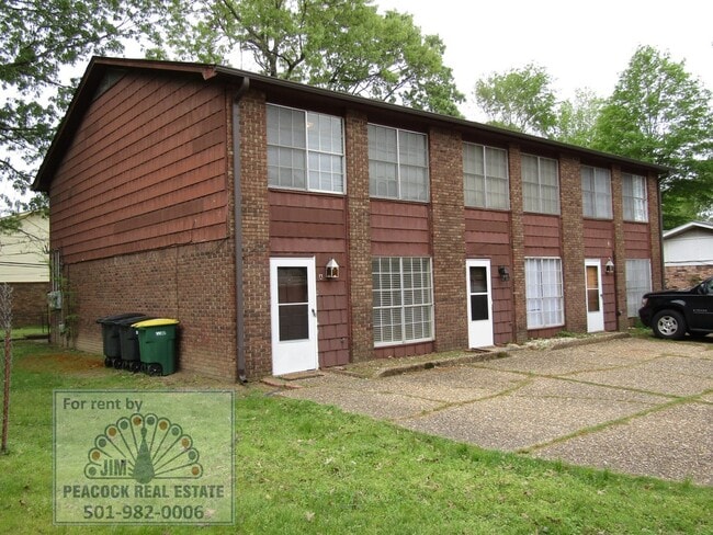 Building Photo - 15 Laramie Cove Unit A