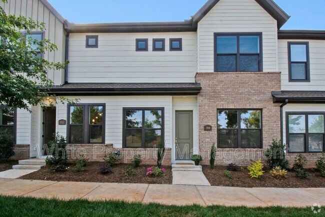 Building Photo - 5914 Ardrey Kell Rd Rental
