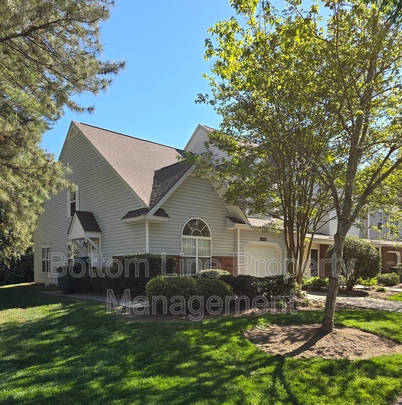 Photo - 10630 Sleigh Bell Ln