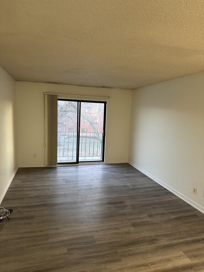 Photo - 640 S. 4th St.