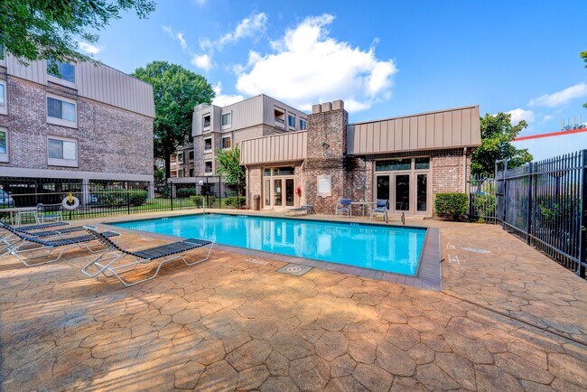 Building Photo - 2213 S Braeswood Blvd Unit 11H