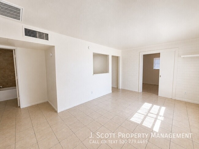Photo - 5437 S 14th Way