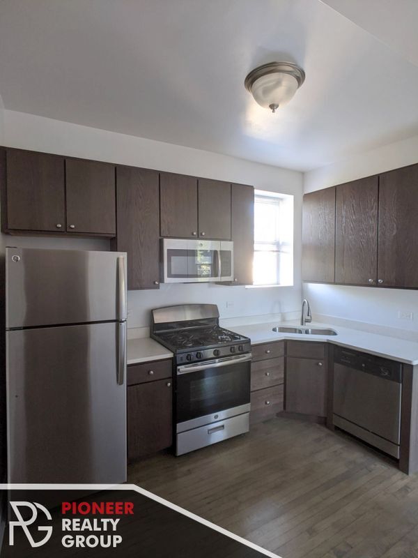 Photo - 2814 N Troy St Unit 3R