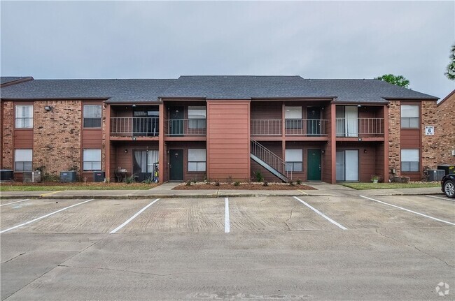 Building Photo - 904 University Oaks Blvd Unit 85 Rental