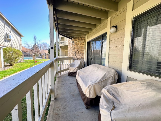 Photo - 8335 Fairmount Dr