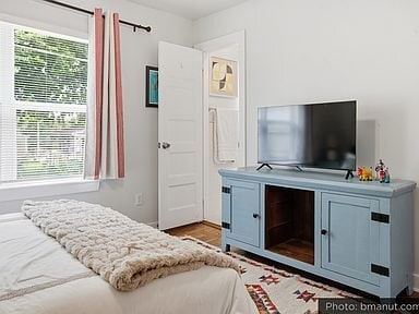 Photo - 321 N Xenophon Ave