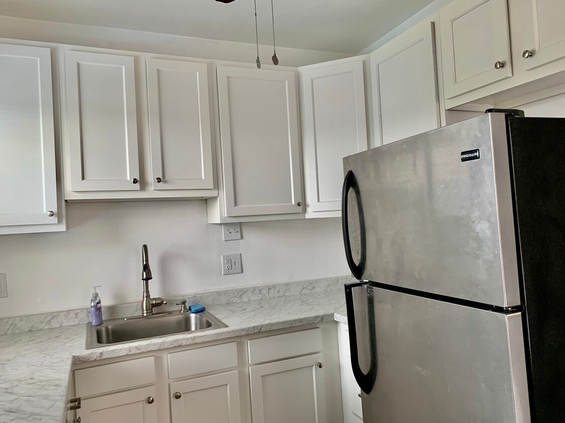 Kitchen - 1044 Welfer St (Pittsburgh, PA)