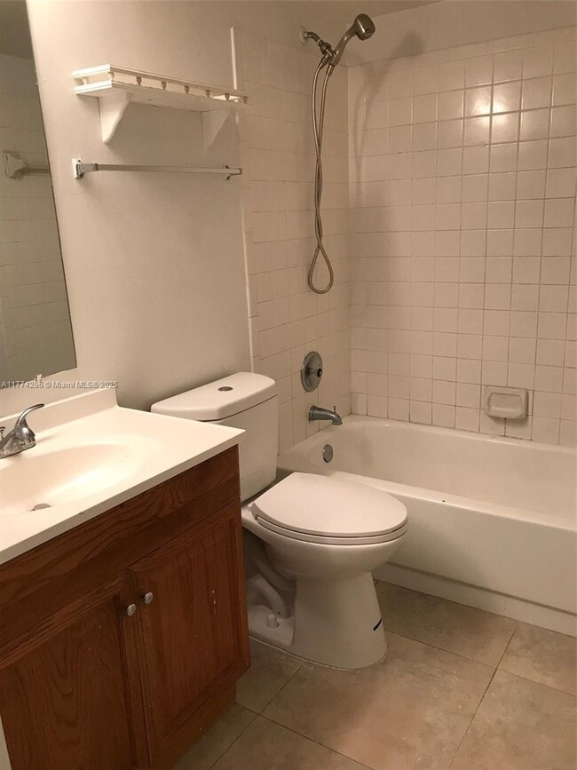 Photo - 3401 NW 44th St