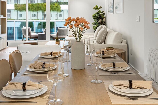 Photo - 2301 Collins Ave Unidad 630