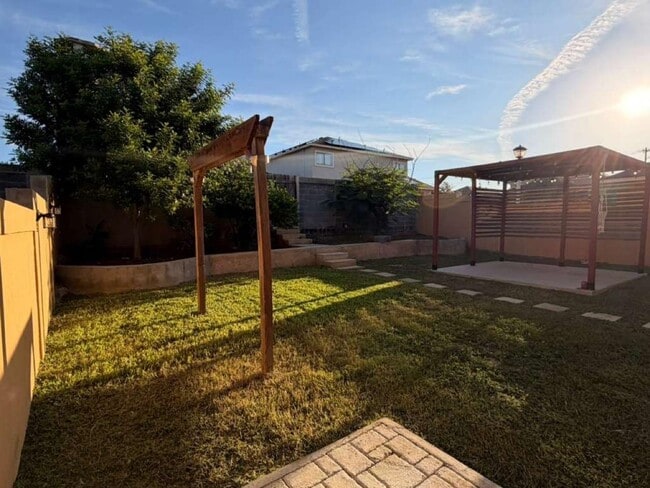Photo - 6118 Fraile Dr