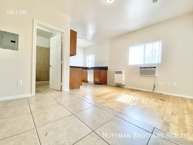 Photo - 758 S Carondelet St Unidad 108