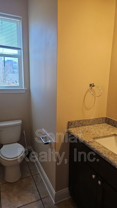 Photo - 8916 Marks St