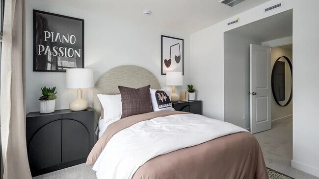 Photo - 1508 Charmer Ln