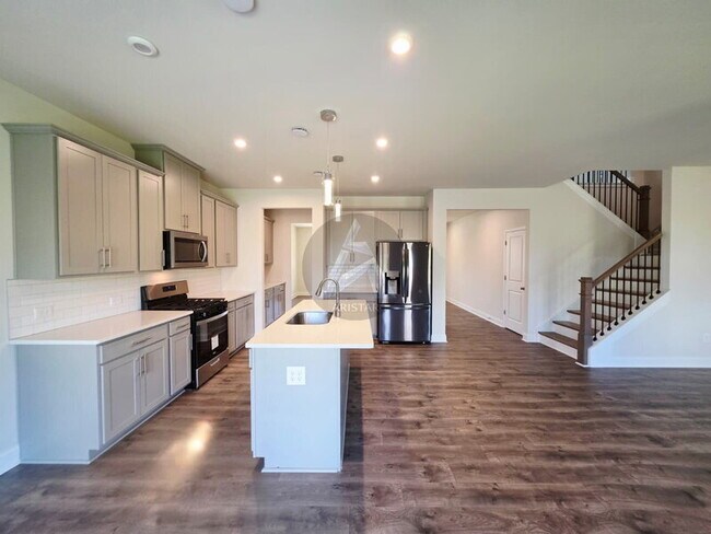 107 Ledgemont Wy