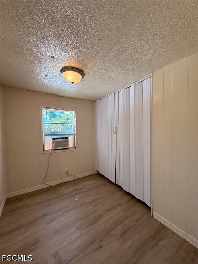 Photo - 8205 Suncoast Dr