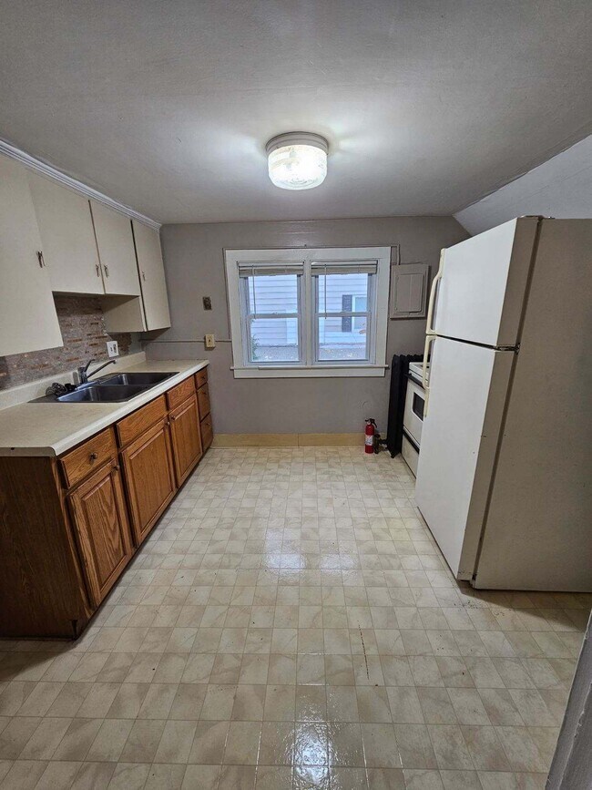 1603 Jerome St Apartments Unit B Lansing, MI