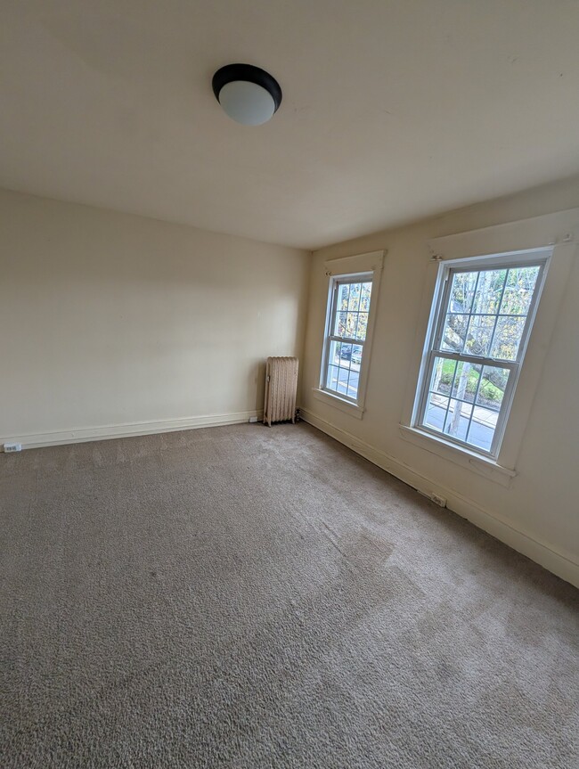 Photo - 228 Blackman St